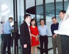 广东省工业和信息化局莅临JS金沙-JS金沙(中国)一站式服务官网调研制造业创新中心建设情况 